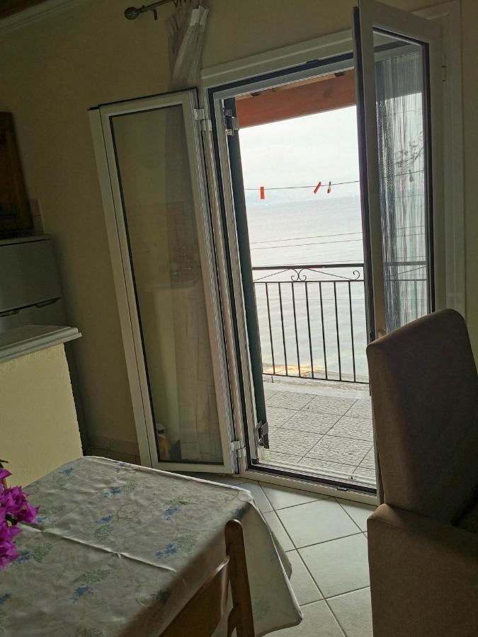 Ferienwohnung Marina Perama  Exterior foto